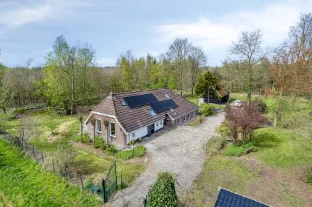 Vrijstaande woning te koop: Kanaal N.Z. 4, Verspreide huizen Hooghalen Hooghalen