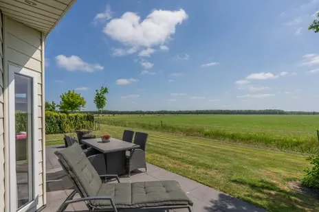 Appartement te koop: Kanaal O.Z. 19, Verspreide huizen Drijber Drijber