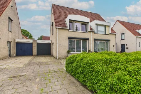 Tussenwoning te koop: Kanaalpark 46, Kern Philippine Philippine