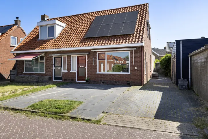 Semi-detached for sale: Kanaalstraat 27, Grou Grou