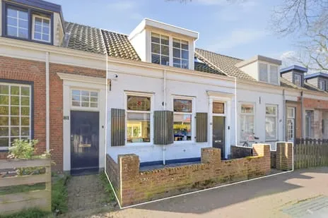 Tussenwoning te koop: Kanaalstraat 83, Kern Oost-Souburg West Oost-Souburg