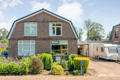 Semi-detached for sale: Kanaalweg-Oost 26, Verspreide huizen Bergentheimerveen Bergentheim