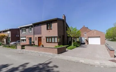 Twee-onder-één-kap te koop: Kanjelkant 7, Borgharen Maastricht