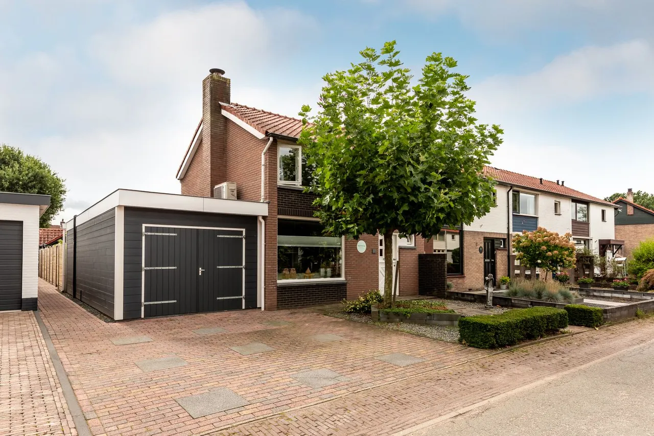 Hoekwoning te koop: Kanoweg 117, Ermelo