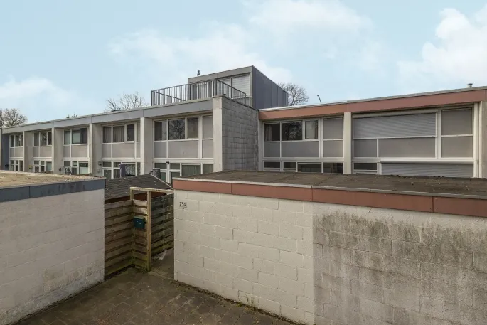 Tussenwoning te koop: Kantershof 234, Kantershof Amsterdam