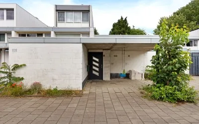Tussenwoning te koop: Kantershof 312, Kantershof Amsterdam