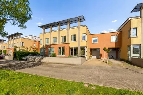 Terraced house for sale: Kantmos 47, Mossen Houten