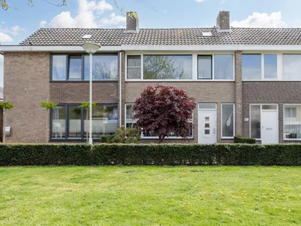 Tussenwoning te koop: Kapelaan J.A. Heerenstraat 6, Hoge Akker Best