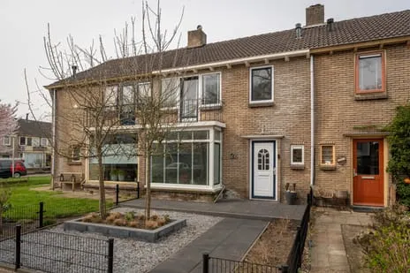 Tussenwoning te koop: Kapelstraat 28, Enkweg Epe