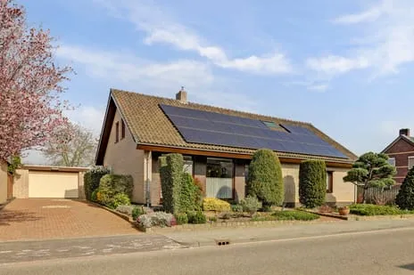 Vrijstaande woning te koop: Kapelstraat 6A, Kern Lomm Lomm