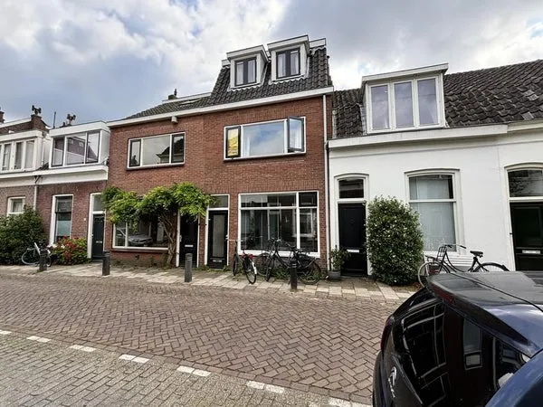Tussenwoning te huur: Kapelstraat 89, Wittevrouwen Utrecht
