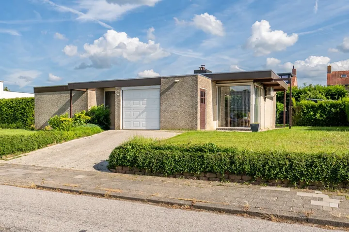 Detached house for sale: Kapelweg 37, Cadier Cadier En Keer