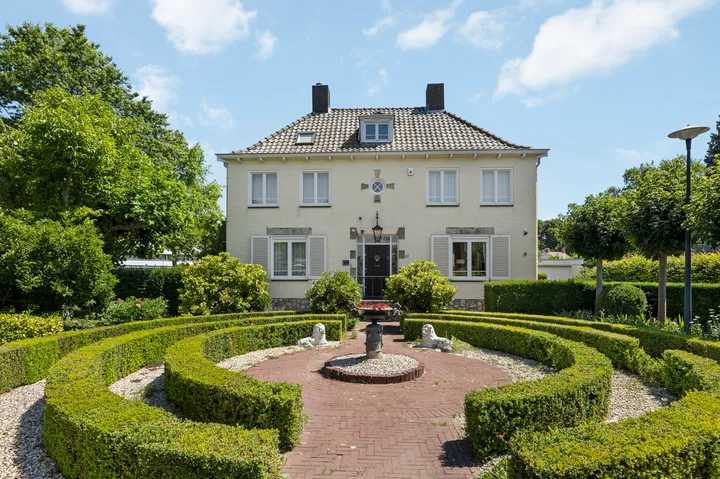 Vrijstaande woning te koop: Kapelweg 48, Born Born