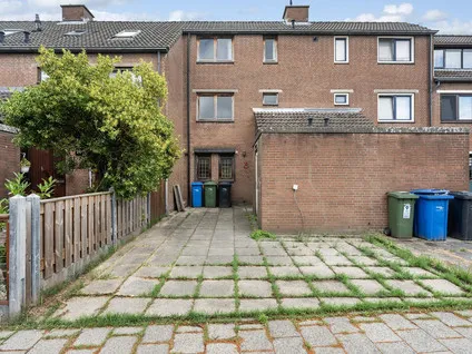 Tussenwoning te koop: Kapershoekseweg 12, Hoogvliet Zuid Hoogvliet Rotterdam