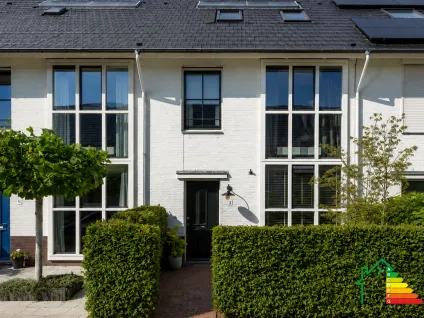 Tussenwoning te koop: Kapiteinstraat 12, Loovelden Huissen