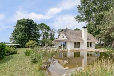 Vrijstaande woning te koop: Kapteinsweg 1, Dreischor