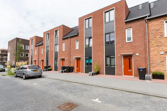 Tussenwoning te huur: Karamelweg 28, Hoge Weide Utrecht