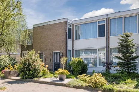 Tussenwoning te koop: Kard. de Jongstraat 55, Kerkakkers Valkenswaard