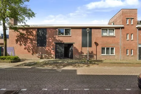 Terraced house for rent: Kardinaal van Rossumstraat 35, Padua Tilburg
