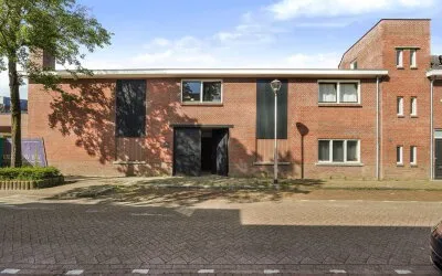 Terraced house for rent: Kardinaal van Rossumstraat 35, Padua Tilburg