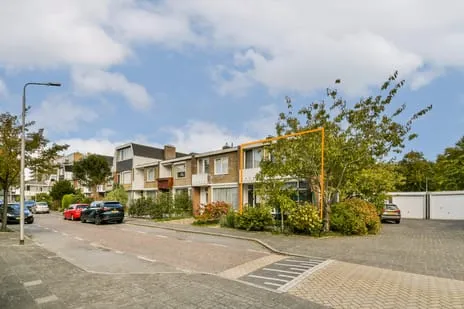 Hoekwoning te koop: Kardinaal de Jongstraat 22, Elsrijk Oost Amstelveen