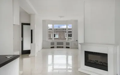 Appartement te koop: Karel de Geerstraat 48, Laakkwartier-Oost 'S-Gravenhage