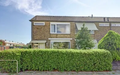 Corner house for sale: Karel de Grotestraat 37, Frankenhof Wijk Bij Duurstede