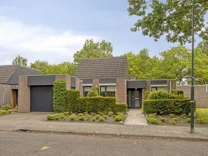 Tussenwoning te koop: Karel de Stoutelaan 3, Ekenrooi Waalre