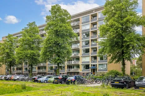 Appartement te koop: Karel Doormanlaan 111, Huizingalaan, K. Doormanlaan en omgeving Utrecht