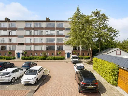 Appartement te koop: Karel Doormanlaan 123, Dorp Zoetermeer