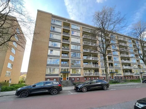 Appartement te huur: Karel Doormanlaan 131, Huizingalaan, K. Doormanlaan en omgeving Utrecht