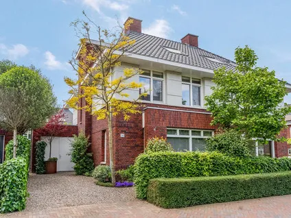 Twee-onder-één-kap te koop: Karel Glastra van Loonstraat 14, Ressen Nijmegen