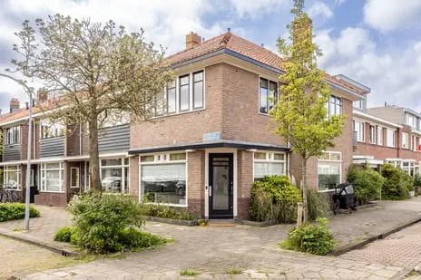 Hoekwoning te koop: Karel van Manderstraat 61, Geschiedschrijversbuurt Haarlem