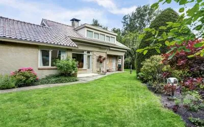 Vrijstaande woning te koop: Karel de Grotelaan 86, Boendermaker Bergen (Nh)
