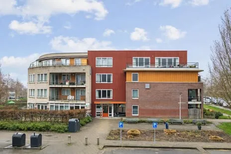 Appartement te koop: Karel van Manderhof 119, Uithoorn