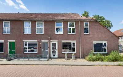 Tussenwoning te koop: Karimatastraat 2, Getfert Enschede