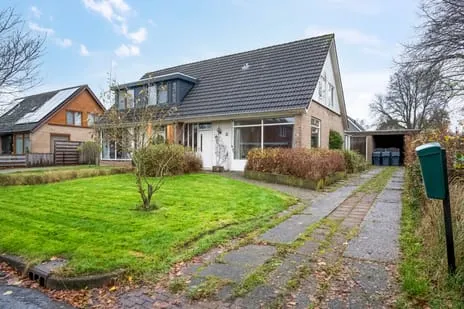 Twee-onder-één-kap te koop: Karlingakkers 23, Peize Peize