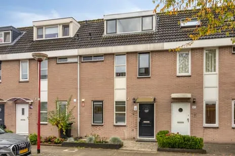 Tussenwoning te koop: Karnweide 45, Nieuwegein