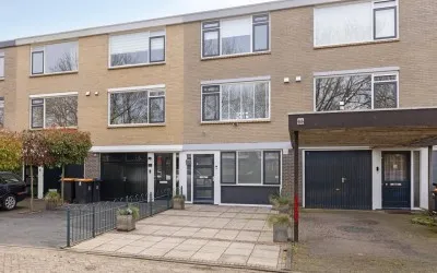 Terraced house for sale: Karolingersweg 162, De Heul Wijk Bij Duurstede