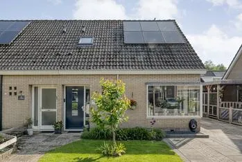 Twee-onder-één-kap te koop: Karspelstraat 36, Vogelbuurt Nijeveen