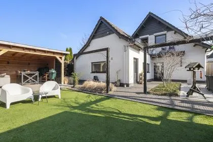 Vrijstaande woning te koop: Karstraat 8, t Zand-Tabakshof Huissen