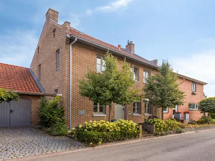 Koopwoning: Kasennerweg 11 in Bunde - €750.000 - 235m²