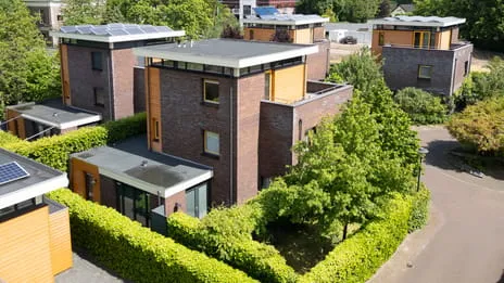 Vrijstaande woning te koop: Kastanjehof 7, Velp-Zuid beneden spoorlijn Velp (Ge)
