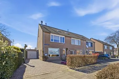 Hoekwoning te koop: Kastanjelaan 106, Hondenhei Made