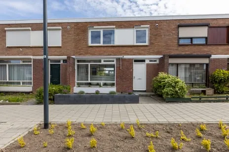Tussenwoning te koop: Kastanjelaan 6, Gageldonk-West Bergen Op Zoom
