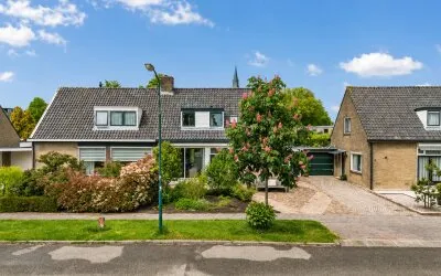 Tussenwoning te koop: Kastanjelaan 7, Harmelen-Zuid (dorp) Harmelen