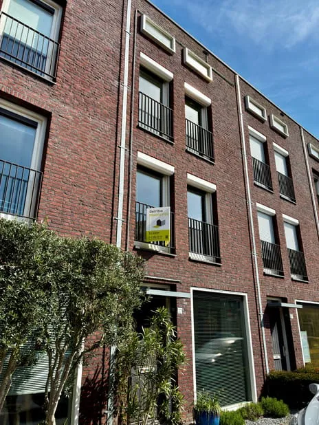 Tussenwoning te koop: Kastanjestraat 27, Bomenbuurt Midden Tilburg