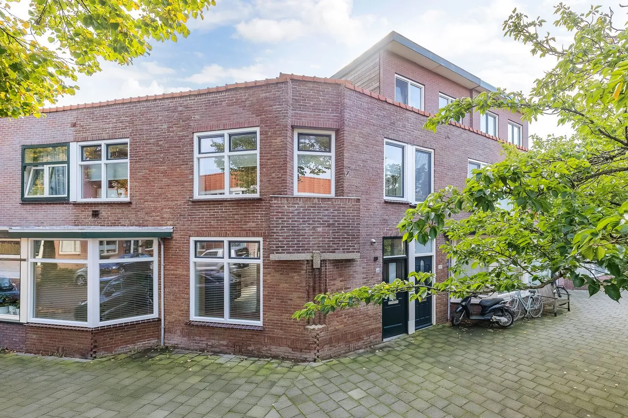 Tussenwoning te koop: Kastanjestraat 46, Ijmuiden