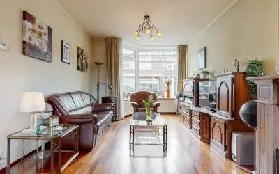 Tussenwoning te koop: Kastanjestraat 7, Tussenbeeksbuurt Ijmuiden