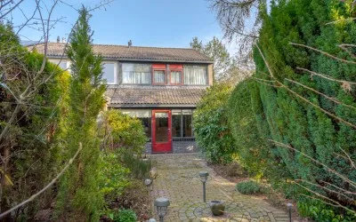 Hoekwoning te koop: Kastelenlaan 121, Roden West Roden